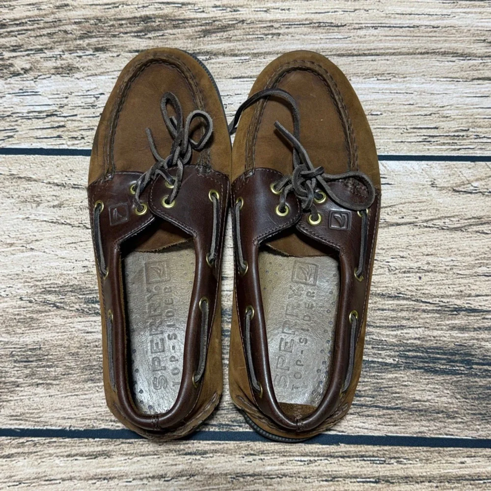 Sperry Boat Shoes Mens 8.5 Brown Buck Leather Suede 2 Eye 0195412